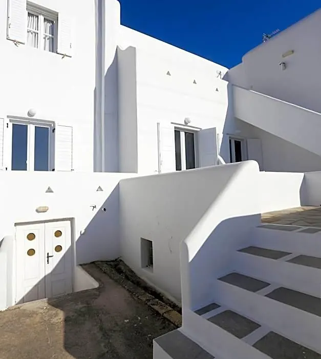 Morfoula'S Studios-1